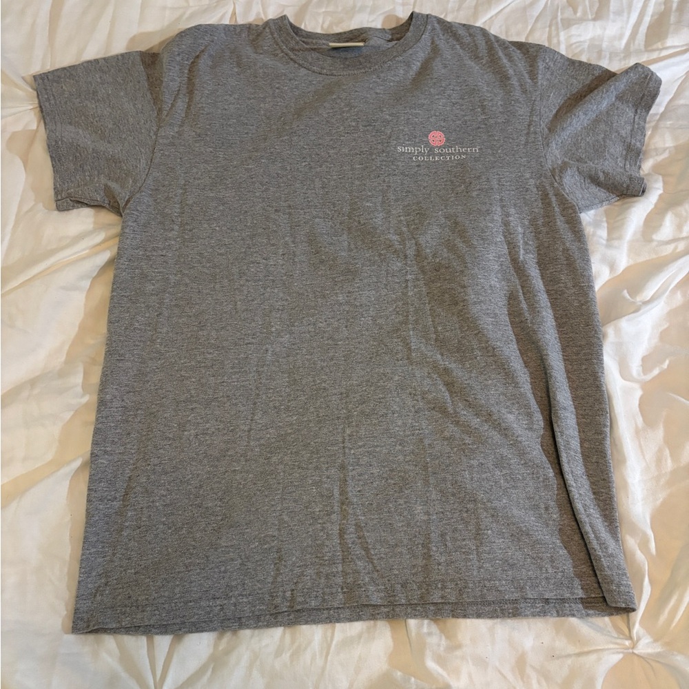 Women’s Simply Southern Aztec Pattern Gray Short Sleeve Shirt Size Medium